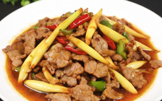 向往的生活中子姜炒肉的做法是什么？