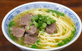 生活一点通里的羊肉汆面怎么做？