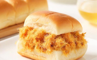 焙甜生活肉松夹心面包，究竟有何独特魅力？