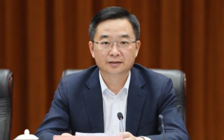 易方达张胜记是谁？他的水平怎么样？