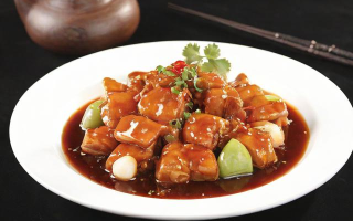 美食生活小常识大全中有哪些实用的烹饪技巧和饮食建议？