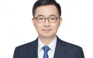 基金经理如何高效开展投研工作？流程与策略解析