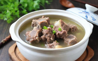 瓷煲炖排骨要注意什么？怎么炖才软烂入味？