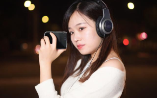 手机照相弄音乐要怎么弄