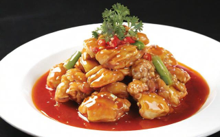 美食生活图片中展现了哪些令人垂涎的佳肴？