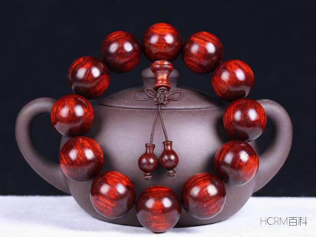 怎么鉴别小叶紫檀树的真假?-第2张图片-HCRM百科 怎么鉴别小叶紫檀树的真假?-第2张图片-HCRM百科