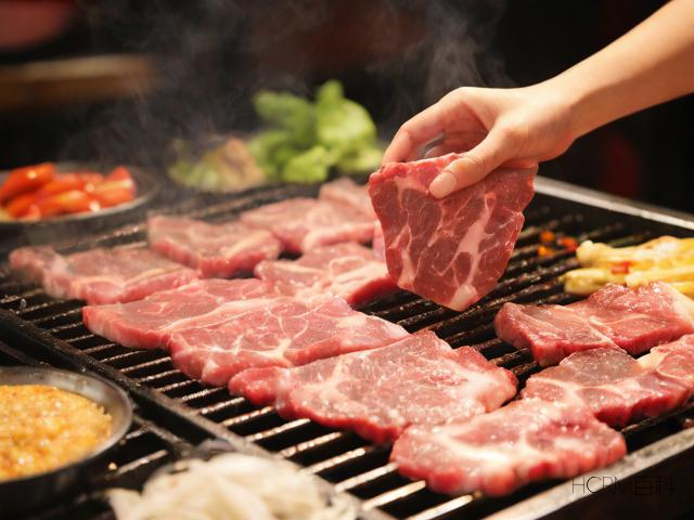 烤肉桌子用什么擦？油渍焦痕怎么擦得干净？-第2张图片-HCRM百科