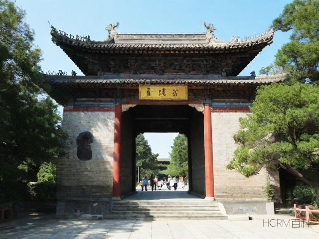 侧玄关怎么样?实用性如何?-第1张图片-HCRM百科 侧玄关怎么样?实用性如何?-第1张图片-HCRM百科
