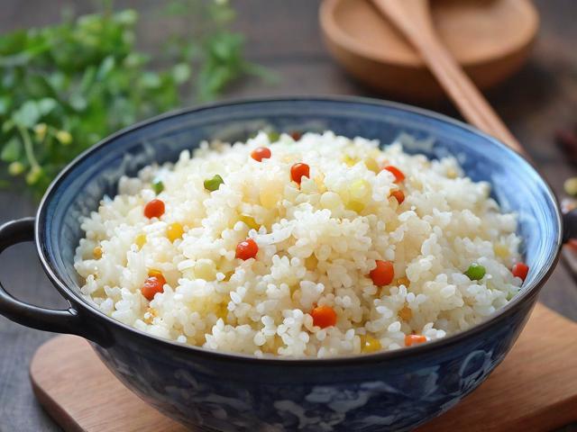 生活中煮稀饭时,放什么食材会更好吃?-第2张图片-HCRM百科 生活中煮稀饭时,放什么食材会更好吃?-第2张图片-HCRM百科