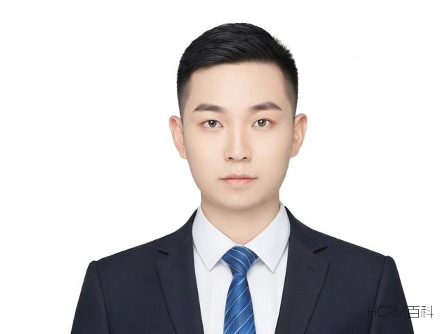 基金管理有限公司的定义、职能与作用是什么?-第2张图片-HCRM百科 基金管理有限公司的定义、职能与作用是什么?-第2张图片-HCRM百科