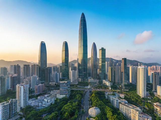 深圳去香港怎么过关?流程详解!-第2张图片-HCRM百科 深圳去香港怎么过关?流程详解!-第2张图片-HCRM百科