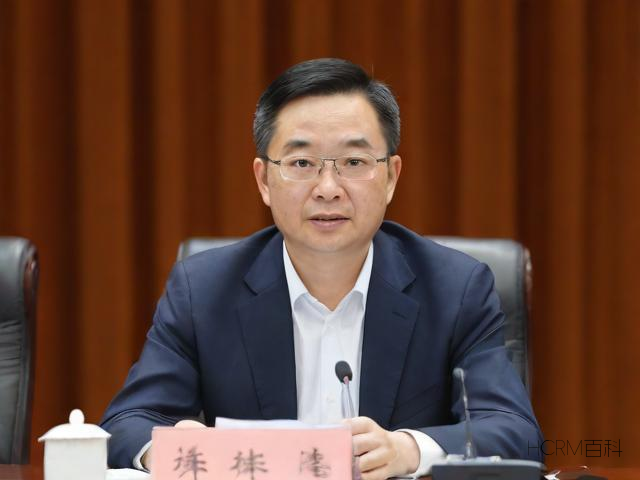 易方达张胜记是谁?他的水平怎么样?-第1张图片-HCRM百科 易方达张胜记是谁?他的水平怎么样?-第1张图片-HCRM百科