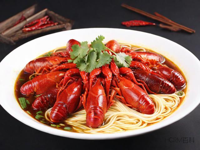 向往的生活中黄小厨做的小龙虾面,其独特风味背后有哪些烹饪秘诀?-第1张图片-HCRM百科 向往的生活中黄小厨做的小龙虾面,其独特风味背后有哪些烹饪秘诀?-第1张图片-HCRM百科