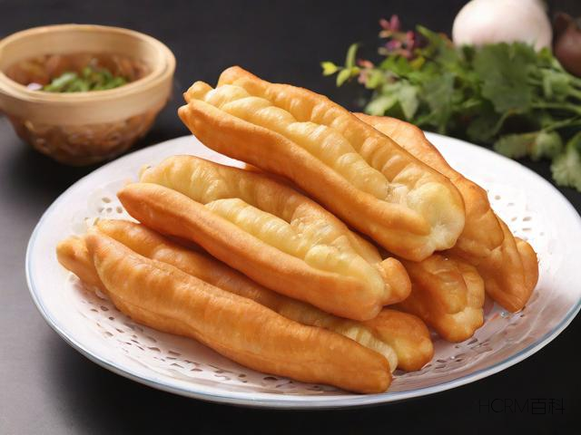 如何制作美味的油条?-第1张图片-HCRM百科 如何制作美味的油条?-第1张图片-HCRM百科