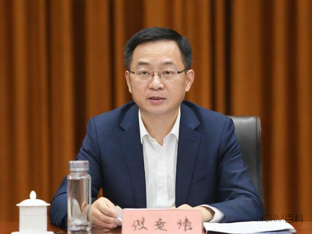 广发基金李巍投资实力如何?业绩表现深度解析-第1张图片-HCRM百科 广发基金李巍投资实力如何?业绩表现深度解析-第1张图片-HCRM百科