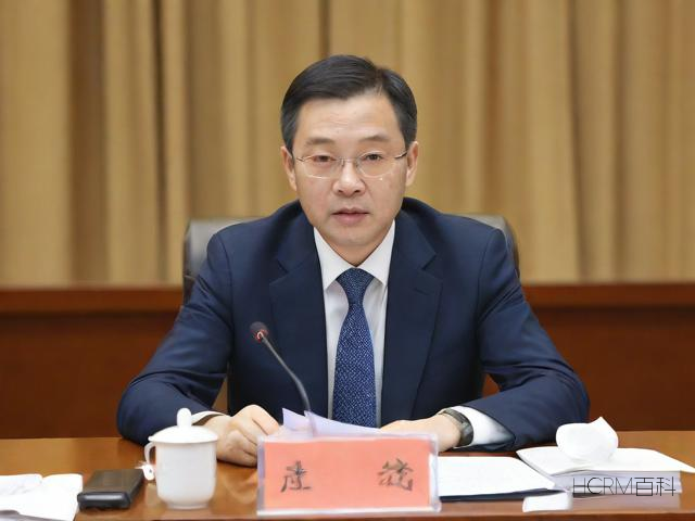 怎么投资易方达基金?有哪些注意事项?-第1张图片-HCRM百科 怎么投资易方达基金?有哪些注意事项?-第1张图片-HCRM百科