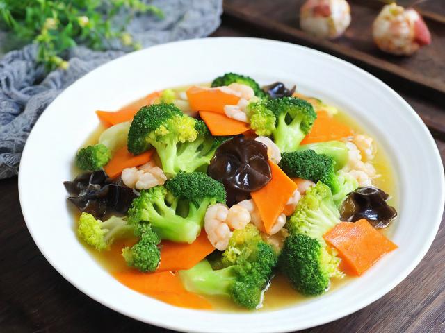夏季生活菜谱大全,夏季生活菜谱大全,你准备好迎接清凉美食季了吗?-第2张图片-HCRM百科 夏季生活菜谱大全,夏季生活菜谱大全,你准备好迎接清凉美食季了吗?-第2张图片-HCRM百科