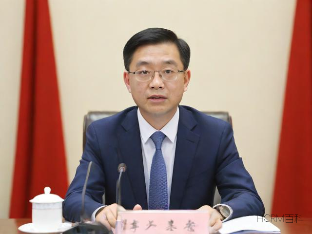 易方达基金购买怎么看?值得购买吗?-第2张图片-HCRM百科 易方达基金购买怎么看?值得购买吗?-第2张图片-HCRM百科
