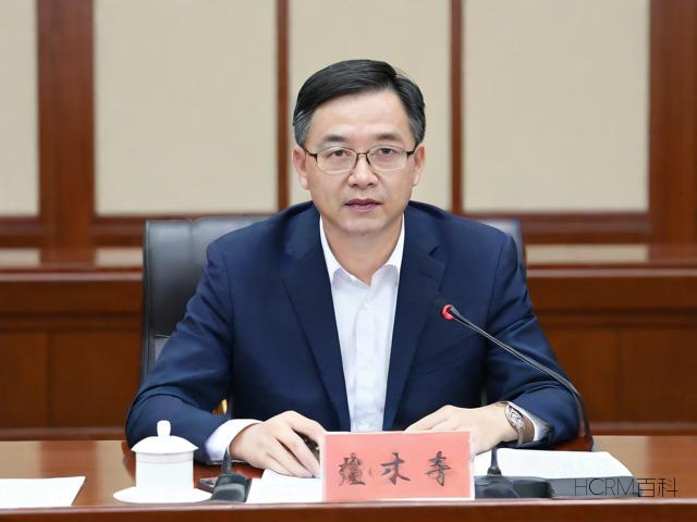 知识产权纠纷案件审理中,法官如何平衡创新保护与公众利益?-第2张图片-HCRM百科 知识产权纠纷案件审理中,法官如何平衡创新保护与公众利益?-第2张图片-HCRM百科